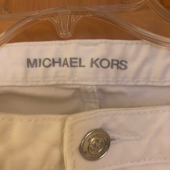 Capris - Picture 2 of 5